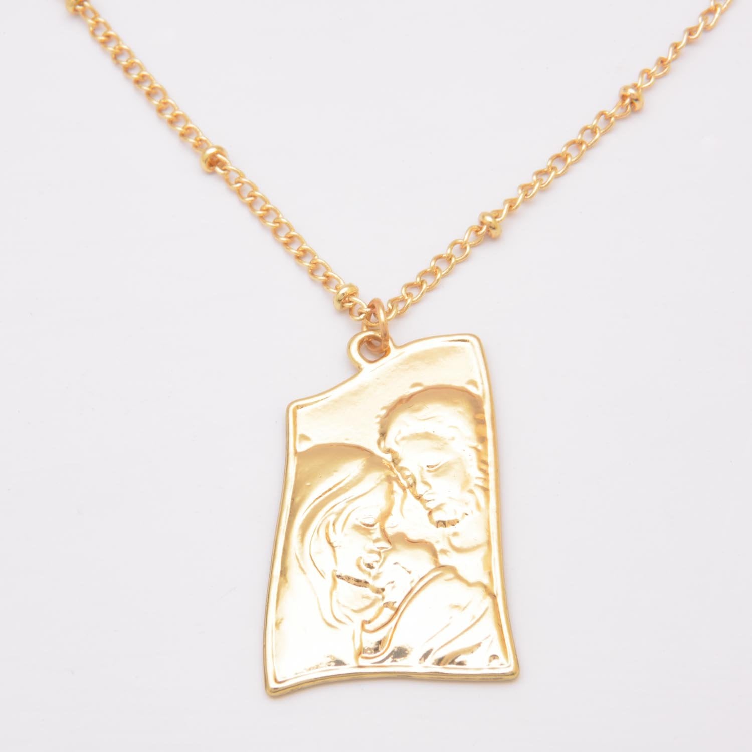 Collana AVERY